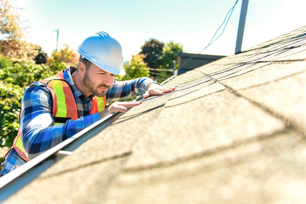 How Much Does Roofing Labor Cost Per Square Foot? | Pinnacle Home ...