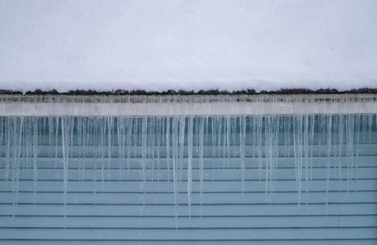 Ice Dam On Roof